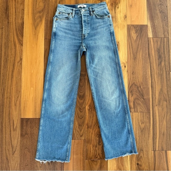 RE/DONE 90s High Rise Loose Jeans Button Fly Raw Hem Medium Wash Size 23 - Picture 12 of 15